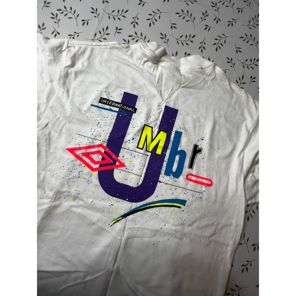 Vintage Umbro International Graphic T-Shirt White USA Mens Medium Y2K 90s